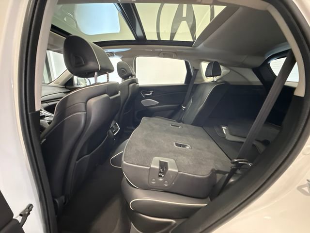 Used 2023 Acura RDX AWD w/ Advance Package image 16