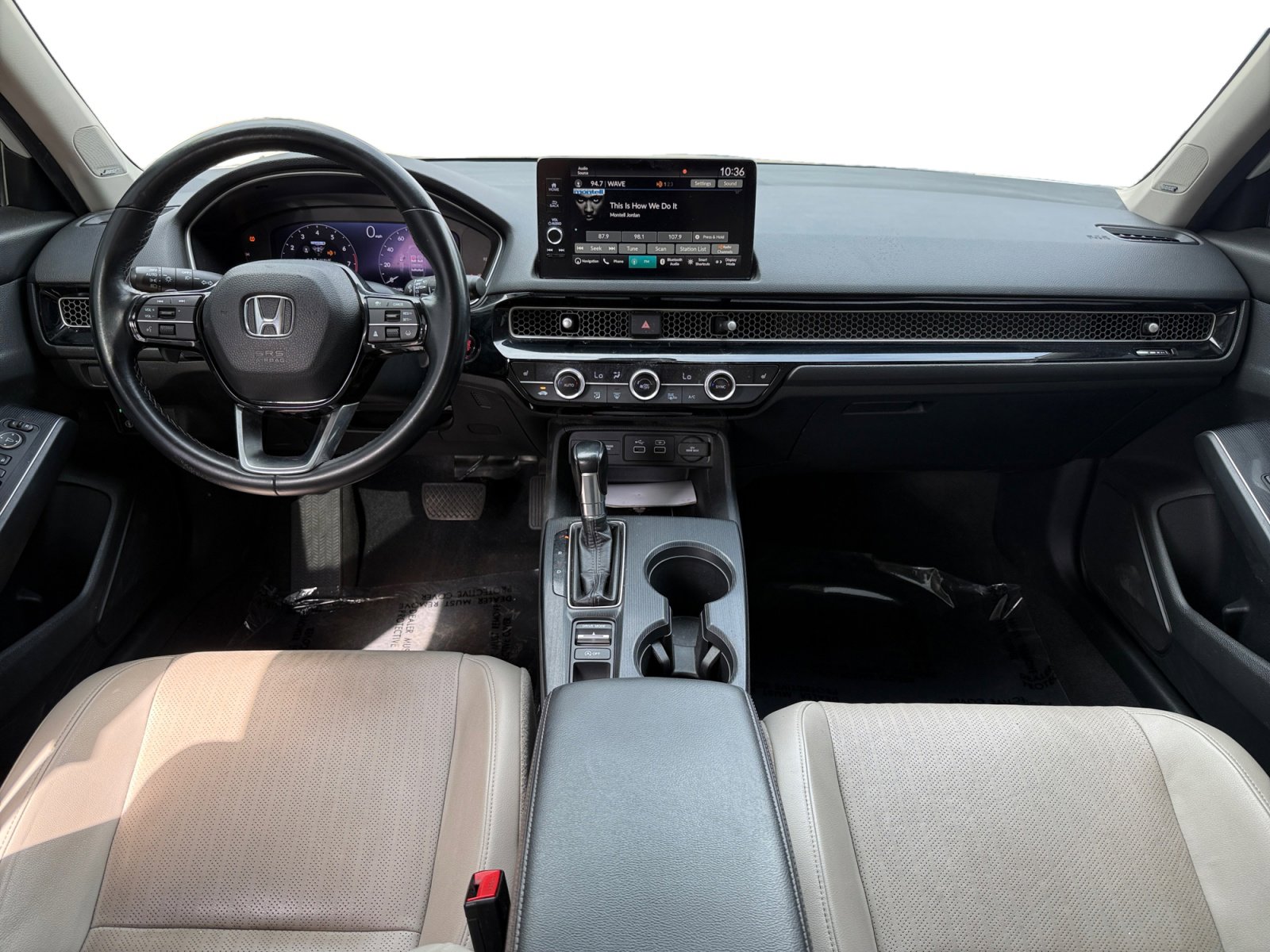 Used 2022 Honda Civic Touring image 10