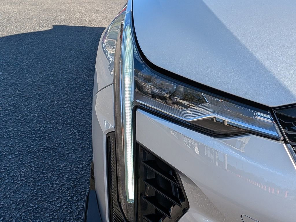 Certified 2024 Cadillac CT4 V Blackwing w/ Arrival Edition image 12