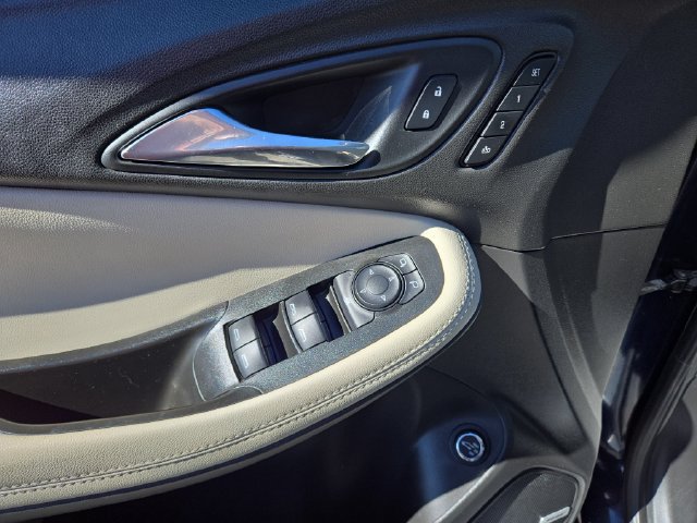 Used 2021 Buick Encore GX Essence w/ Advanced Technology Package AWD/4WD image 18