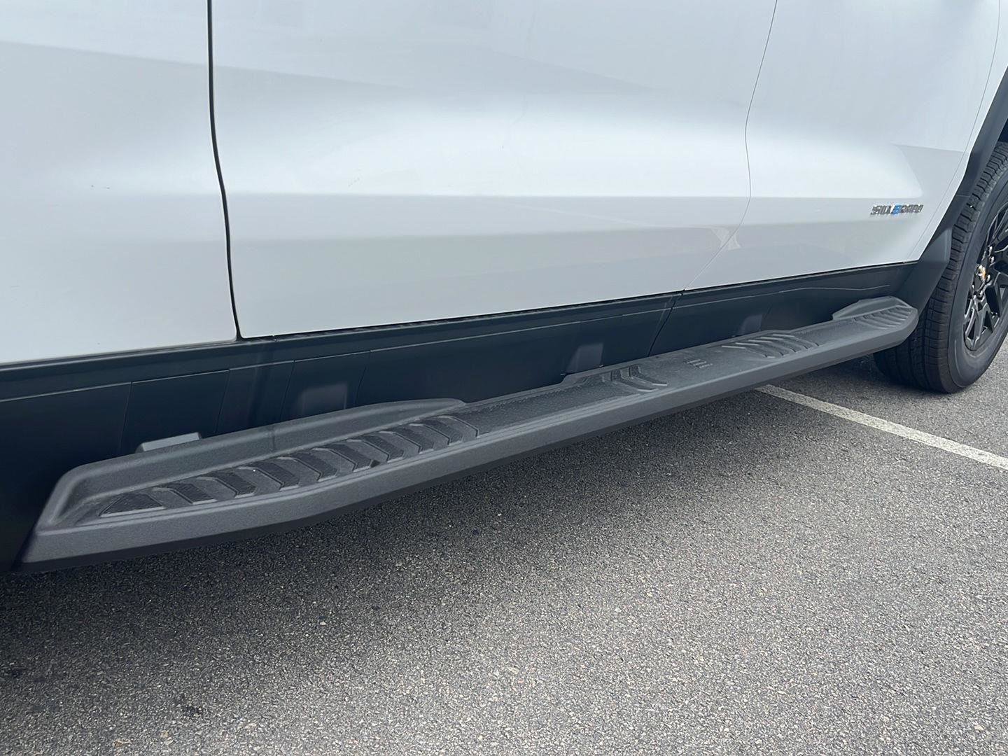 New 2026 Chevrolet Silverado EV LT image 36