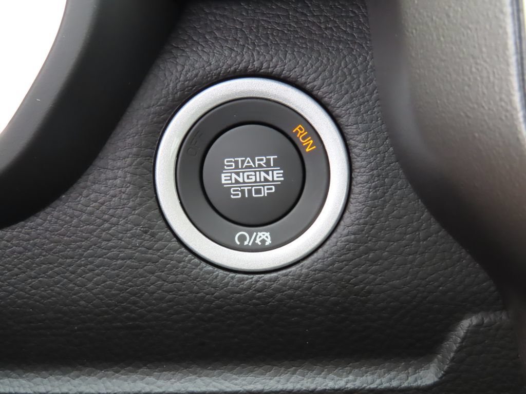 New 2027 RAM 1500 Laramie w/ Night Edition AWD/4WD image 13