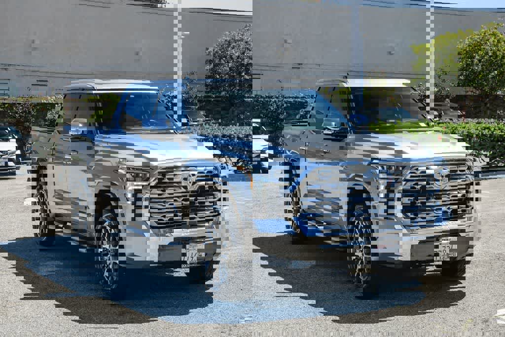 Used 2023 Toyota Tundra 1794 Edition image 3