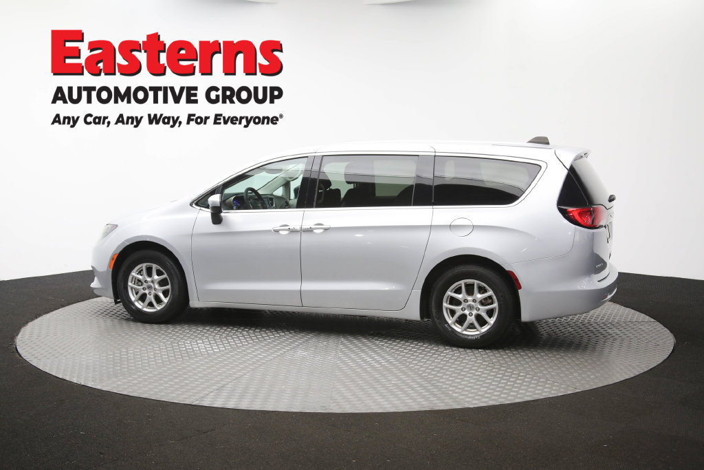Used 2023 Chrysler Voyager LX FWD image 65