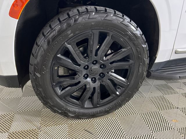 Used 2021 GMC Yukon SLT w/ SLT Premium Package image 26