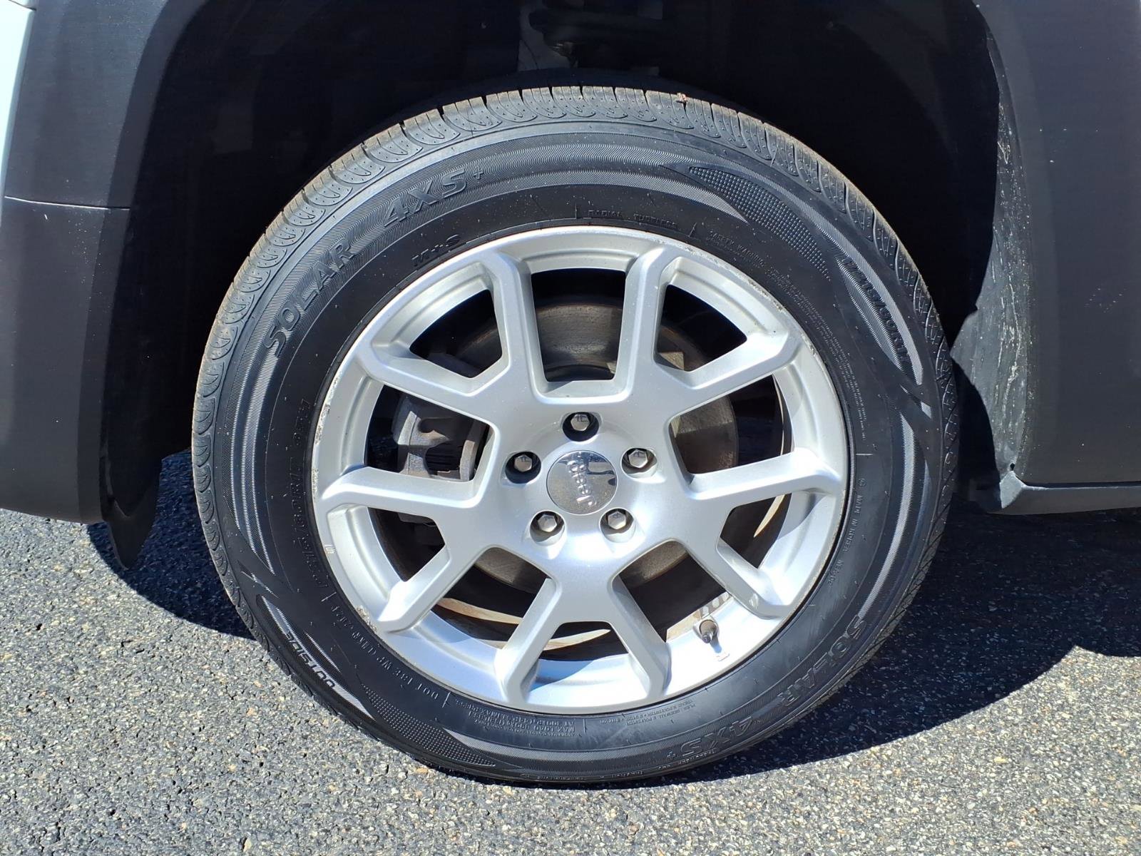 Certified 2021 Jeep Renegade Limited image 7