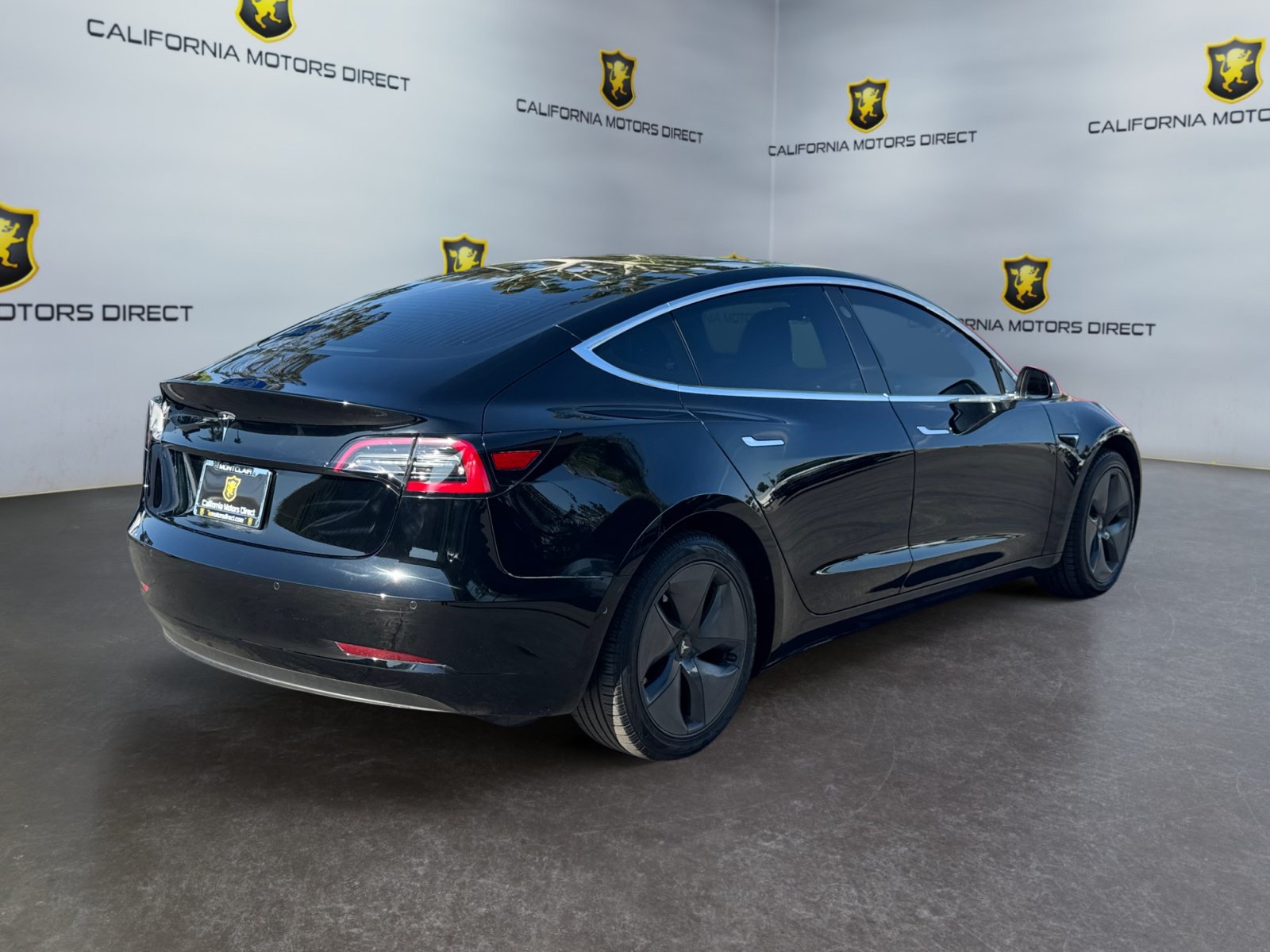 Used 2019 Tesla Model 3 Standard Range Plus RWD image 5