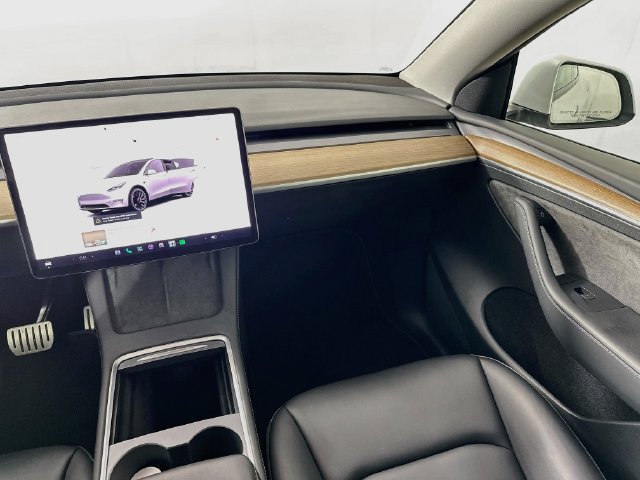 Used 2023 Tesla Model Y Performance AWD/4WD image 23