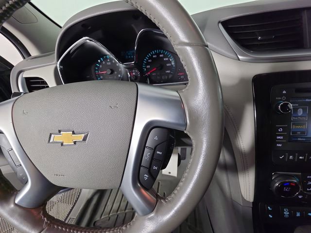 Used 2017 Chevrolet Traverse LT image 28