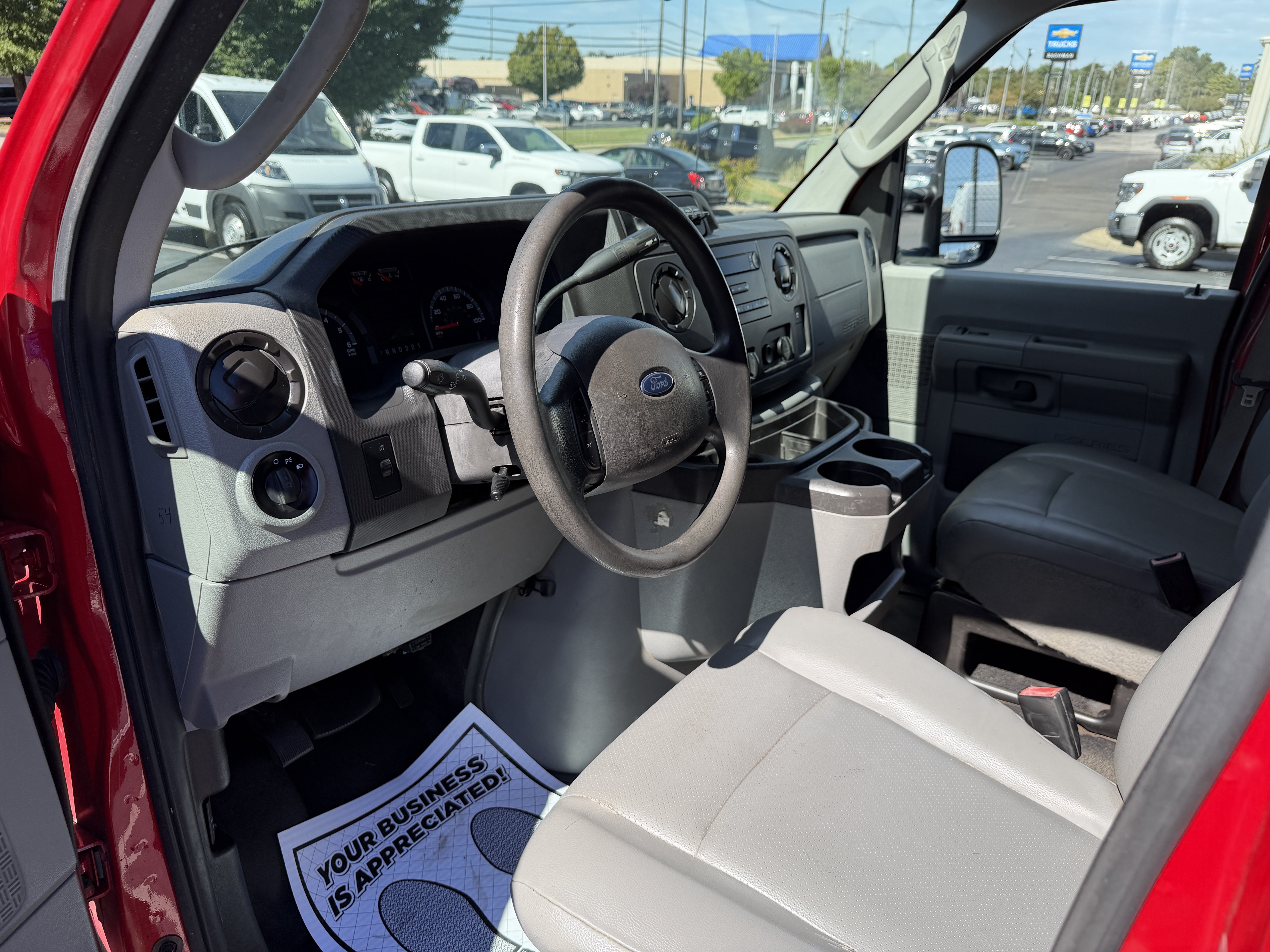 Used 2014 Ford E-350 and Econoline 350 Super Duty w/ Power Windows & Locks Group RWD image 19
