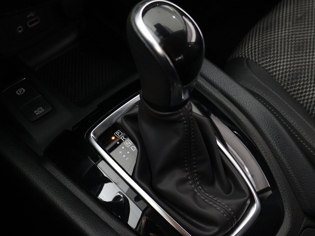 Used 2022 Nissan Rogue Sport SV w/ Technology Package image 49