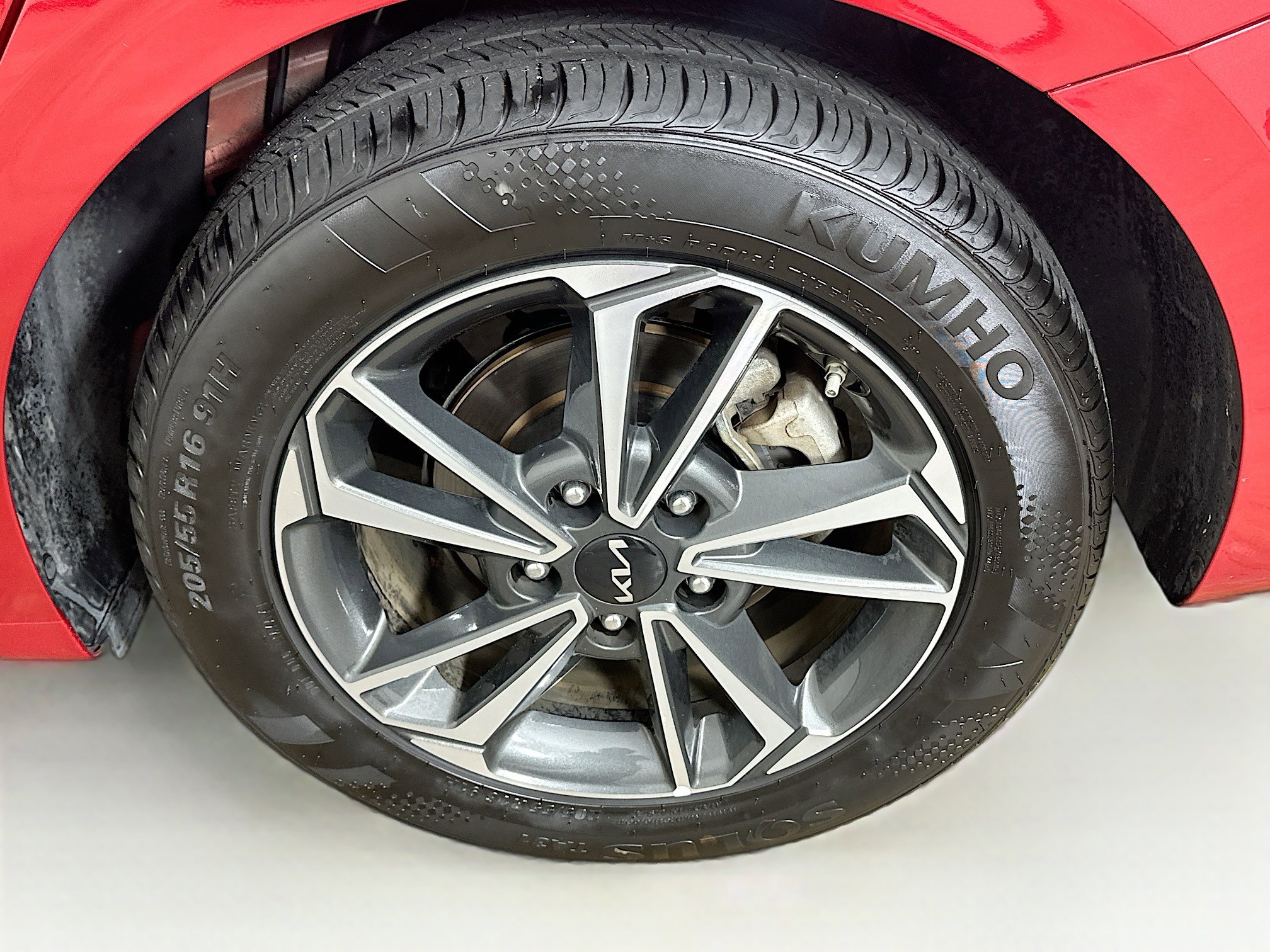 Used 2024 Kia Forte LXS image 11