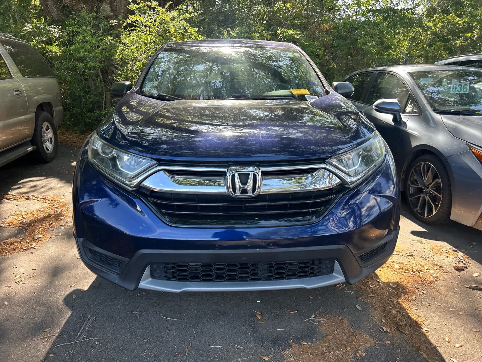 Used 2017 Honda CR-V LX image 2