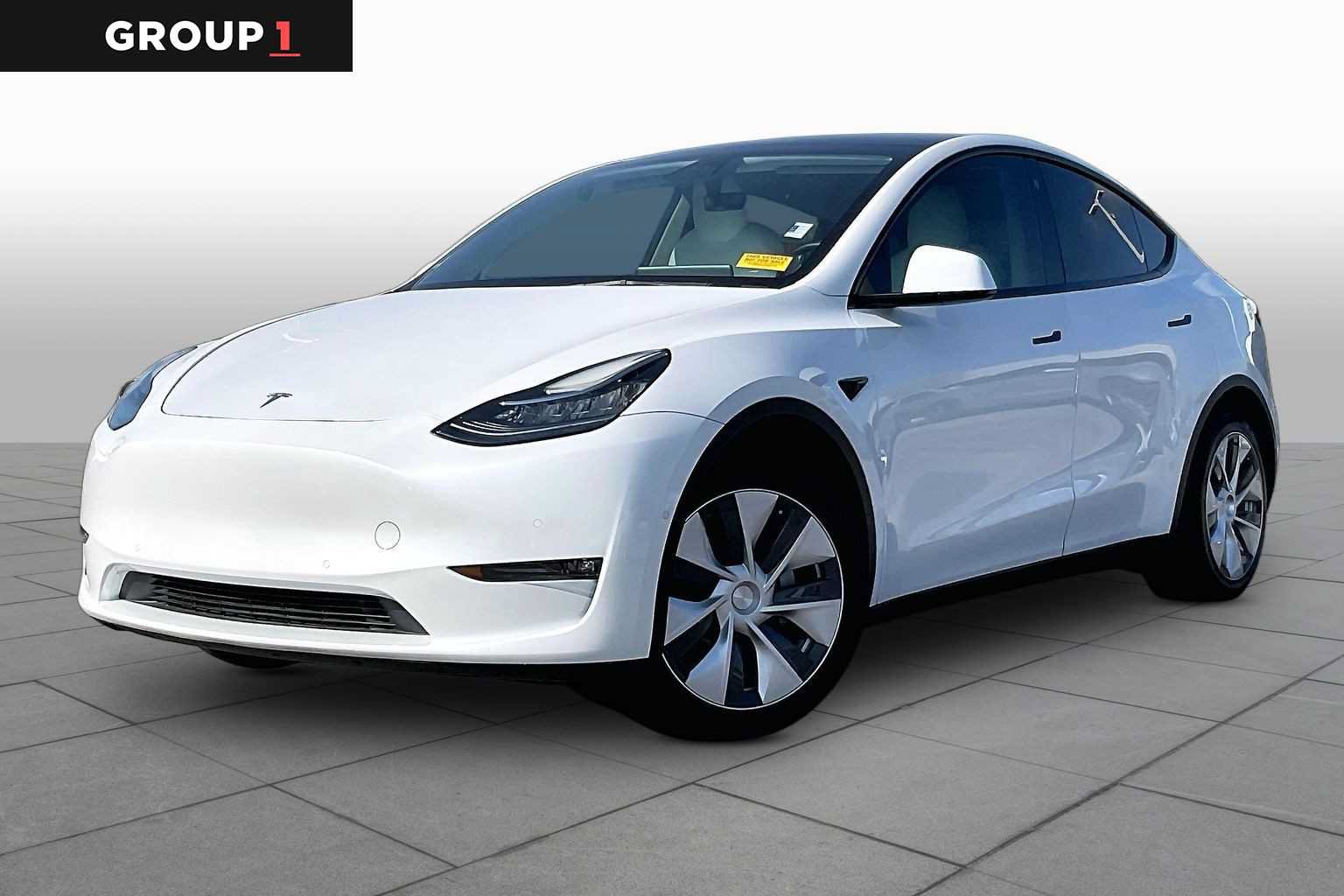 Used 2022 Tesla Model Y Long Range AWD/4WD video 1