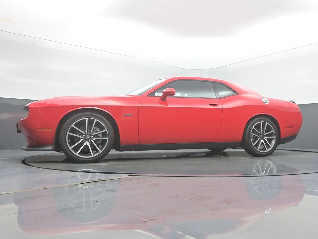 Used 2023 Dodge Challenger R/T image 45