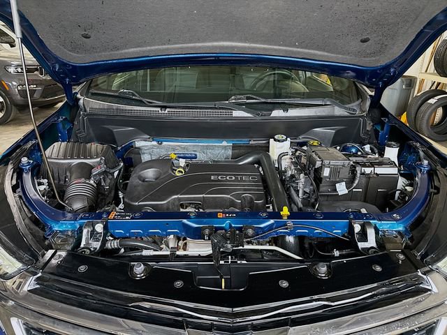 Used 2022 Chevrolet Equinox RS w/ RS Leather Package image 32