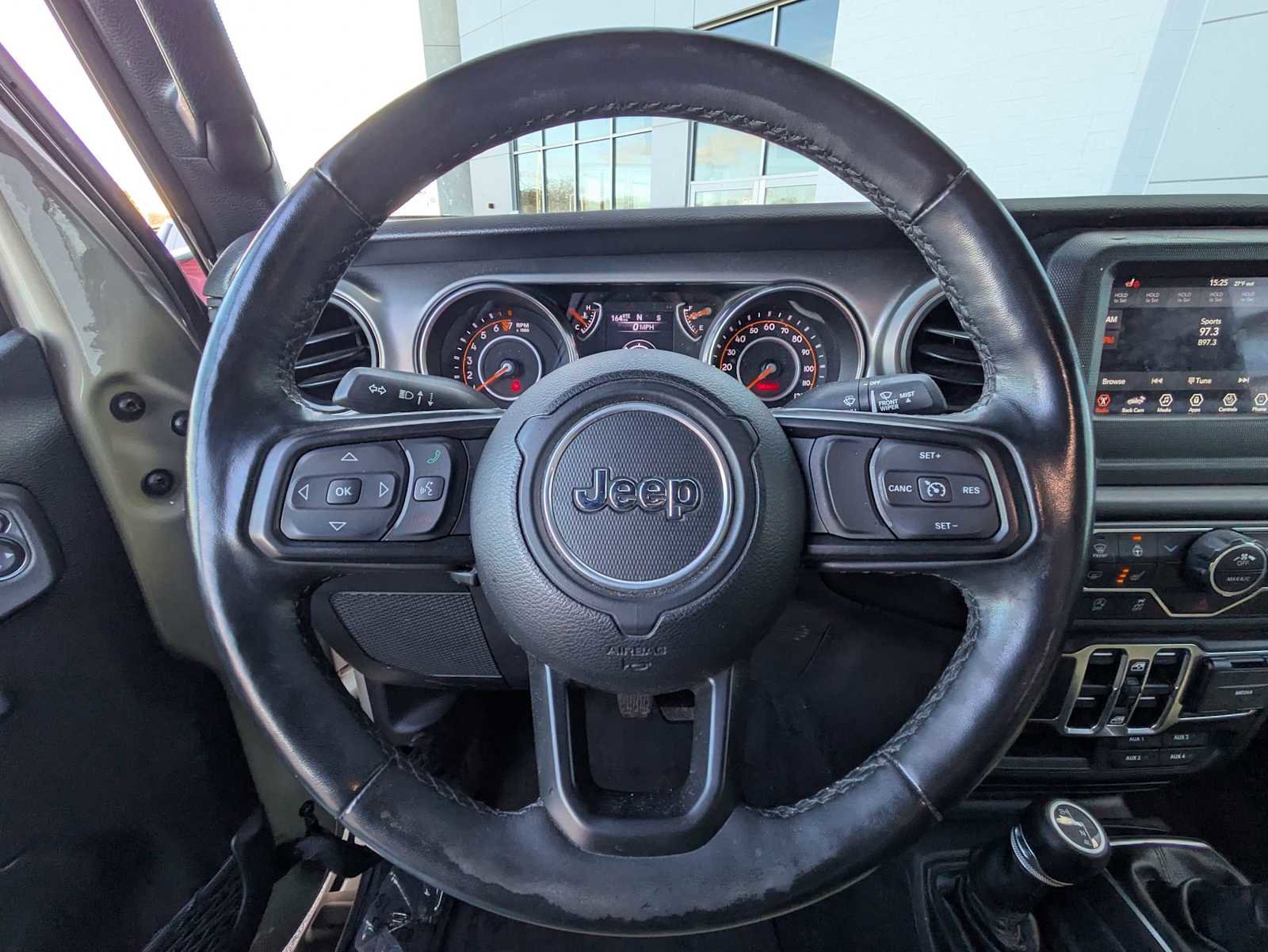 Used 2022 Jeep Gladiator Sport image 19