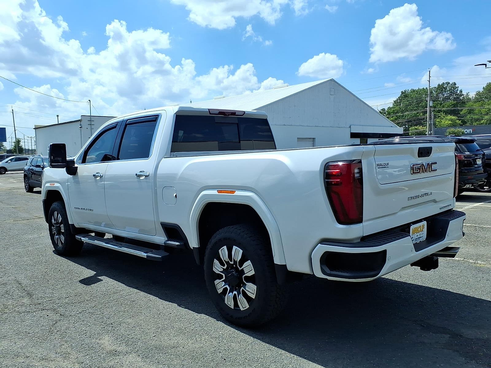 Certified 2024 GMC Sierra 2500 Denali w/ Denali Reserve Package AWD/4WD image 4