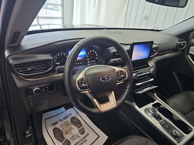 Used 2023 Ford Explorer Limited w/ Class IV Trailer Tow Package AWD/4WD image 39