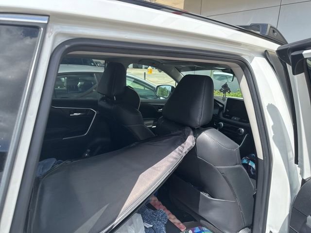 Used 2023 Toyota RAV4 XLE Premium FWD image 17