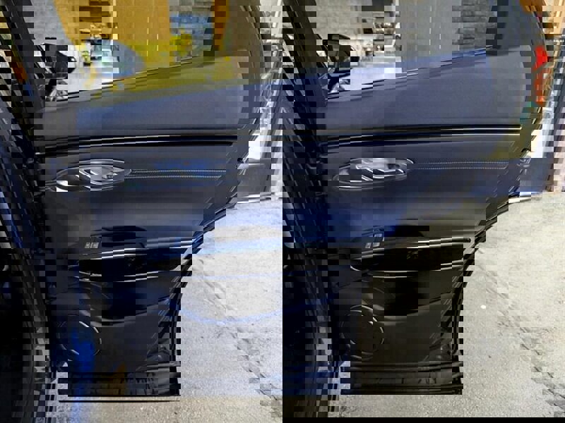 Used 2025 Genesis GV70 2.5T image 28