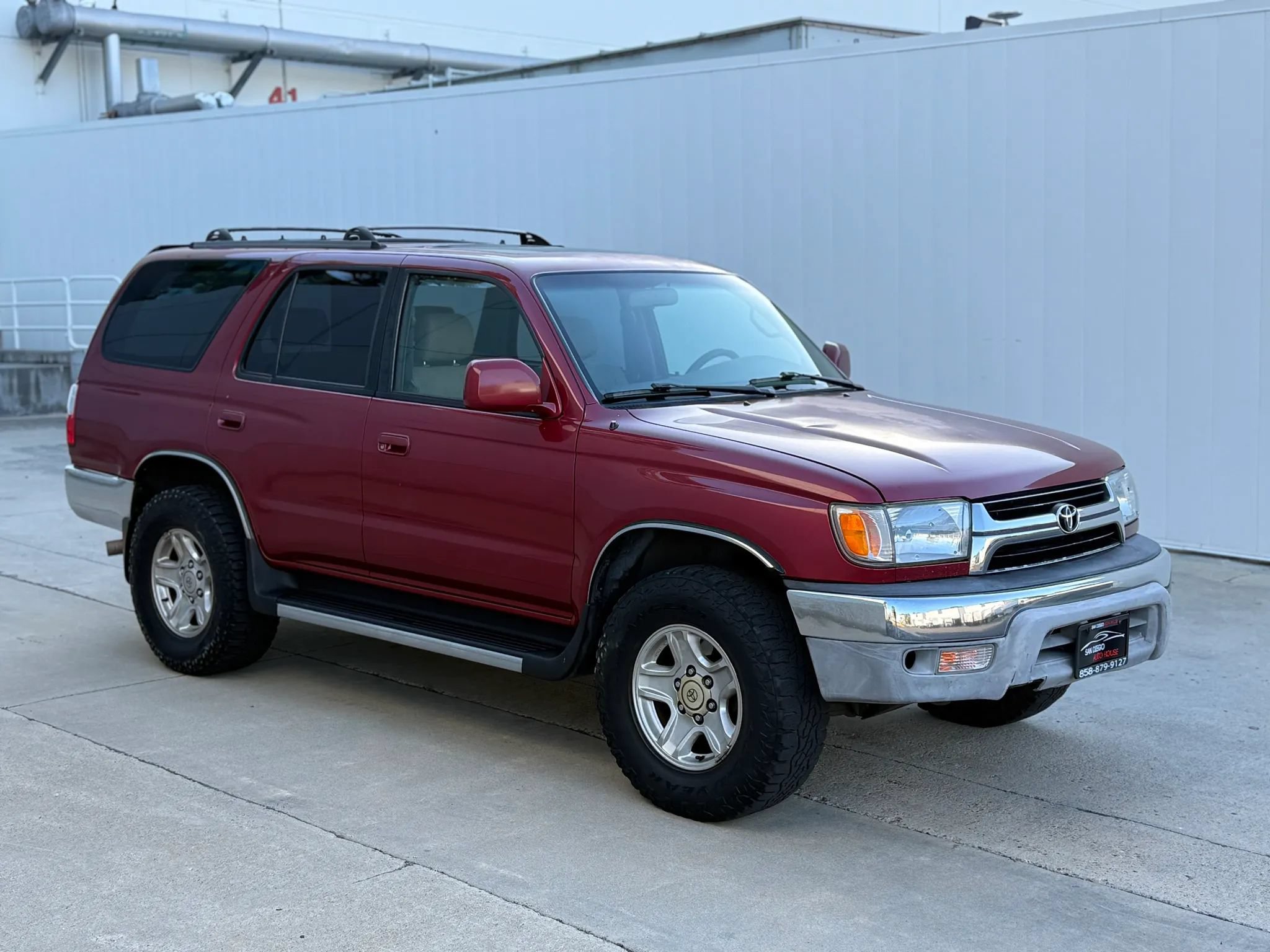 Used 2001 Toyota 4Runner SR5 AWD/4WD image 4