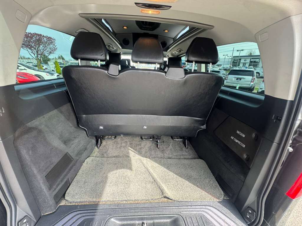 Used 2016 Mercedes-Benz Metris Passenger image 44
