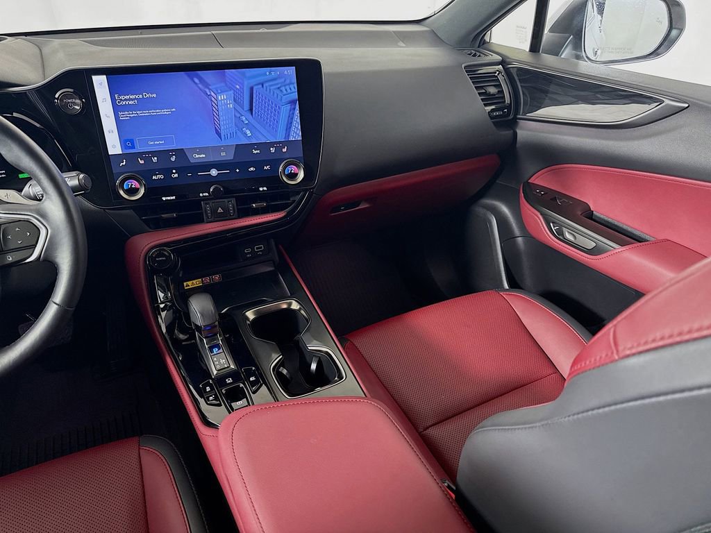 Used 2025 Lexus NX 350h 350h Premium image 23