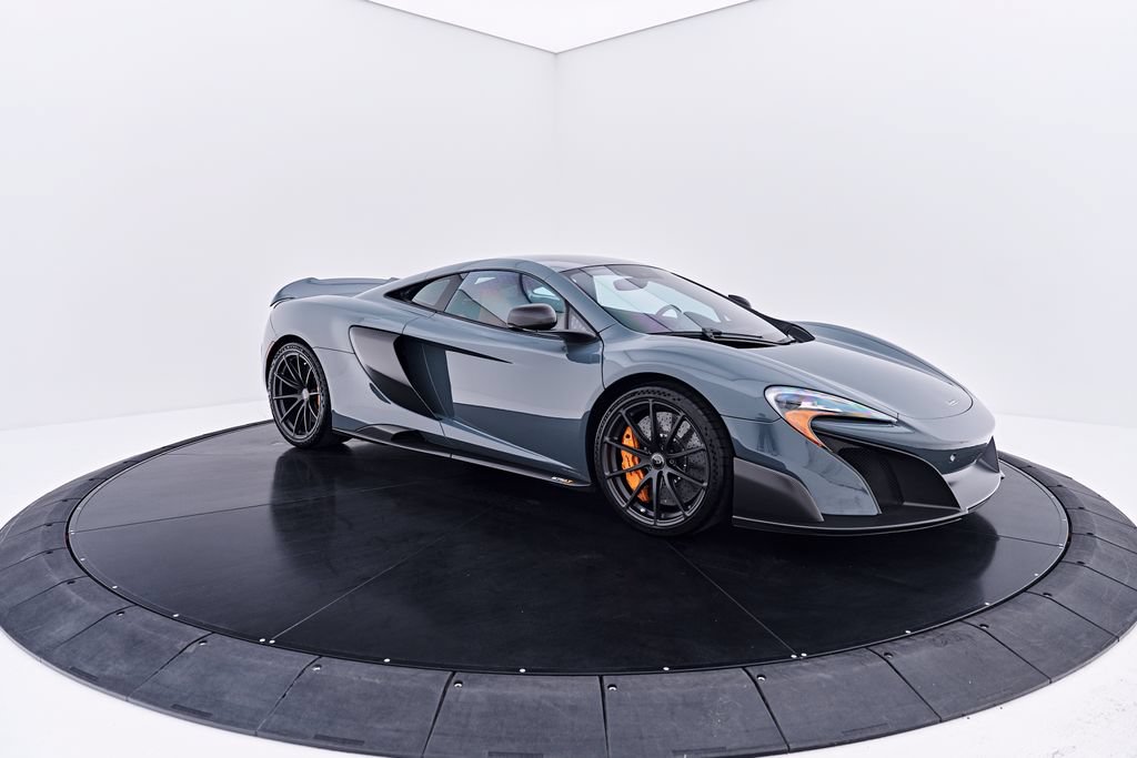 Used 2016 McLaren 675LT Coupe RWD image 25