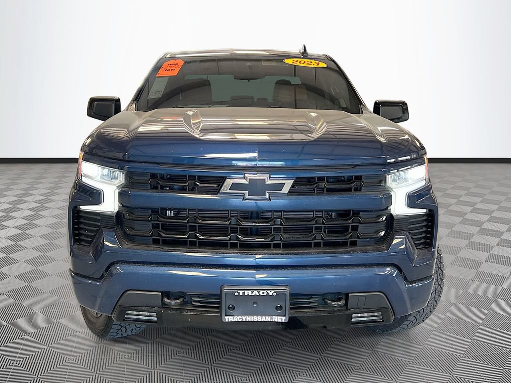 Used 2023 Chevrolet Silverado 1500 RST AWD/4WD image 2