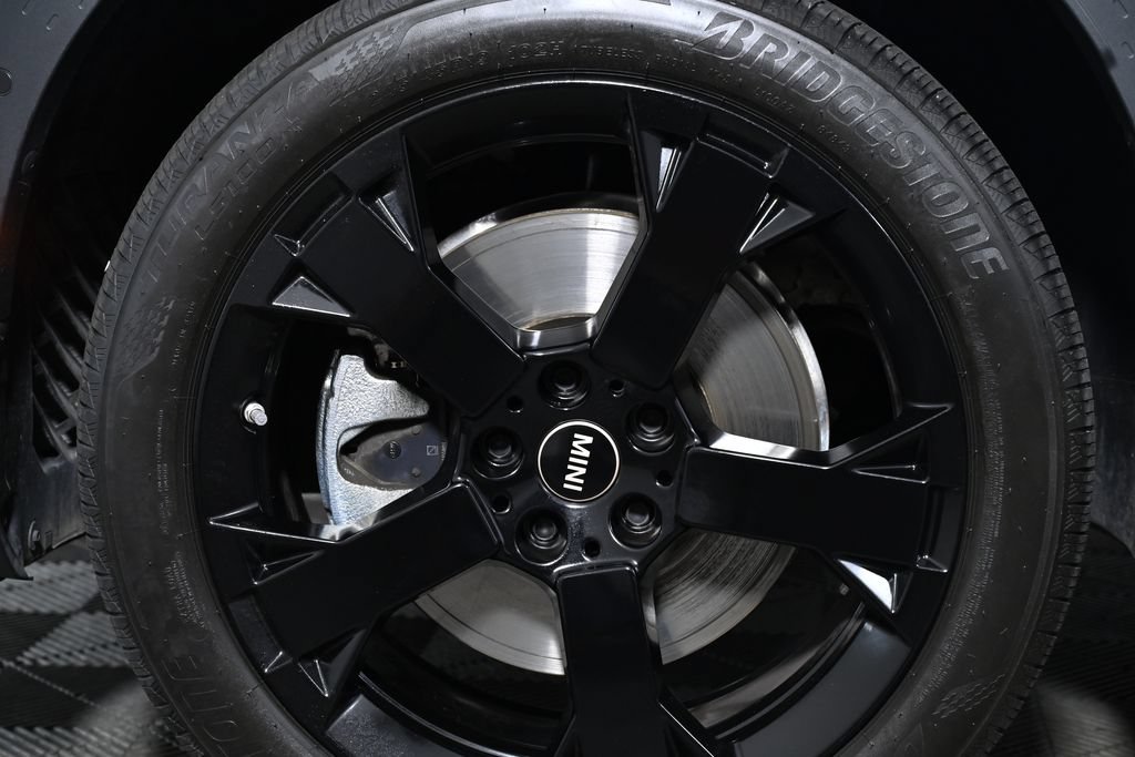 Certified 2025 MINI Cooper Countryman S AWD/4WD image 27