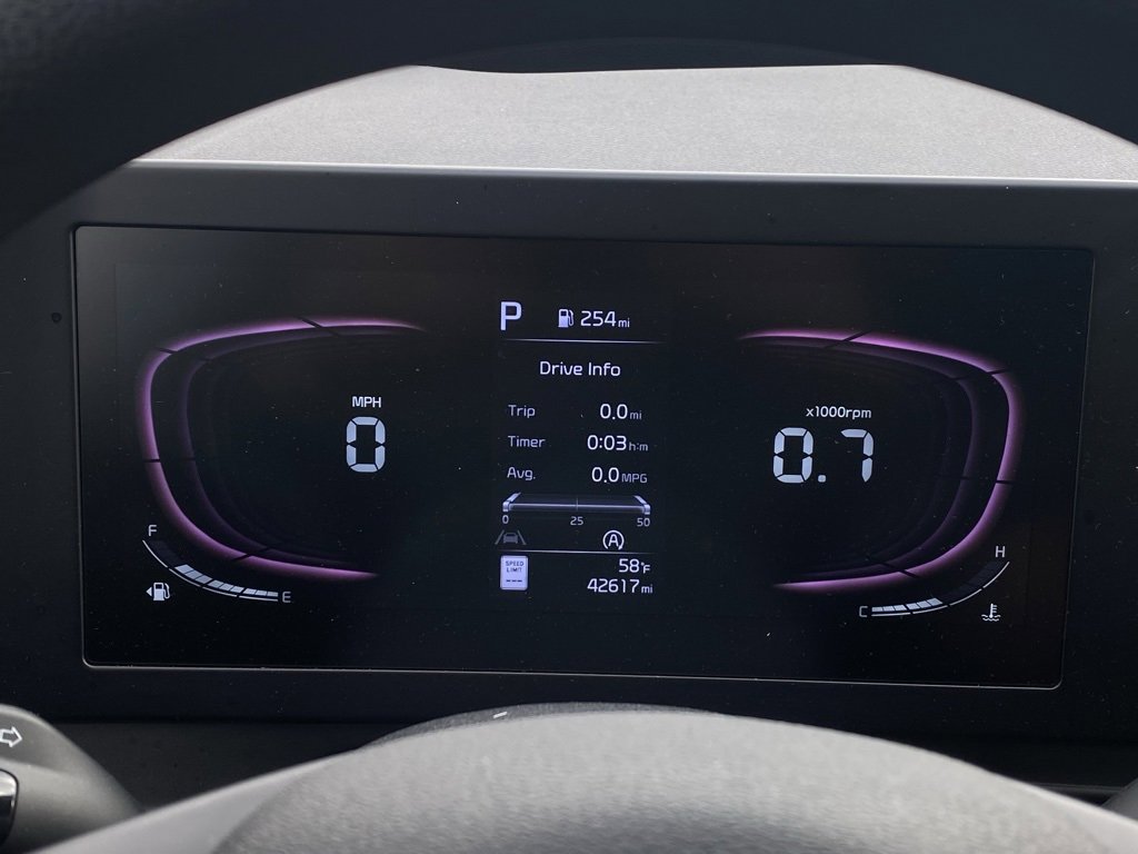 Certified 2024 Kia Sportage LX image 12