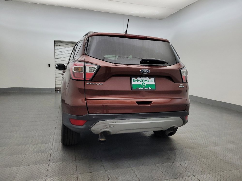 Used 2018 Ford Escape SE w/ SE Sync 3 Package image 6
