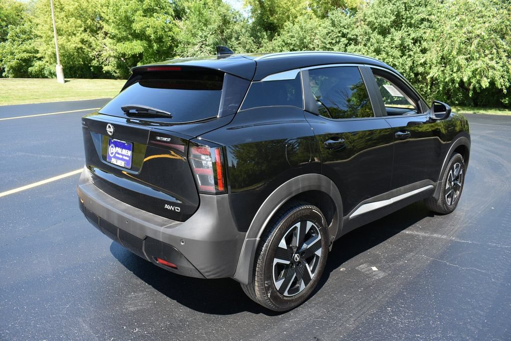 Used 2026 Nissan Kicks SV w/ SV Premium Package AWD/4WD image 5
