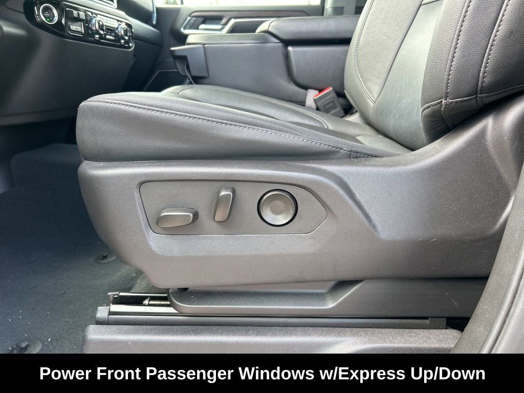 Used 2025 GMC Sierra 1500 SLT image 11