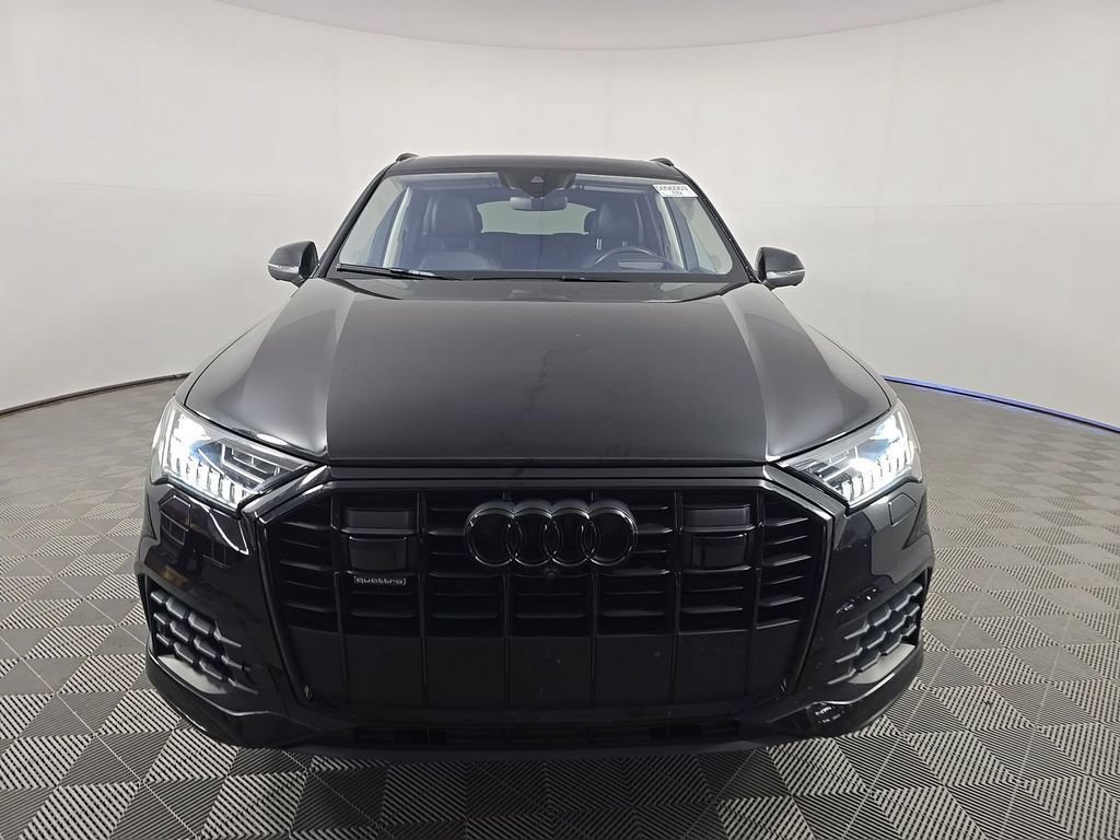 Used 2023 Audi Q7 3.0T Prestige w/ Prestige Package AWD/4WD image 2