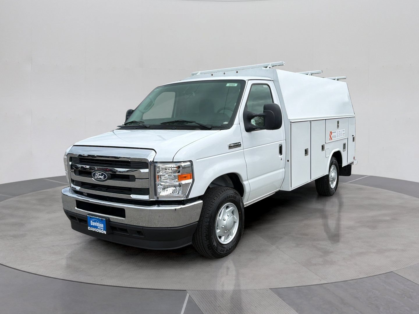 New 2026 Ford E-350 and Econoline 350 Super Duty w/ Power Equipment Group RWD image 1