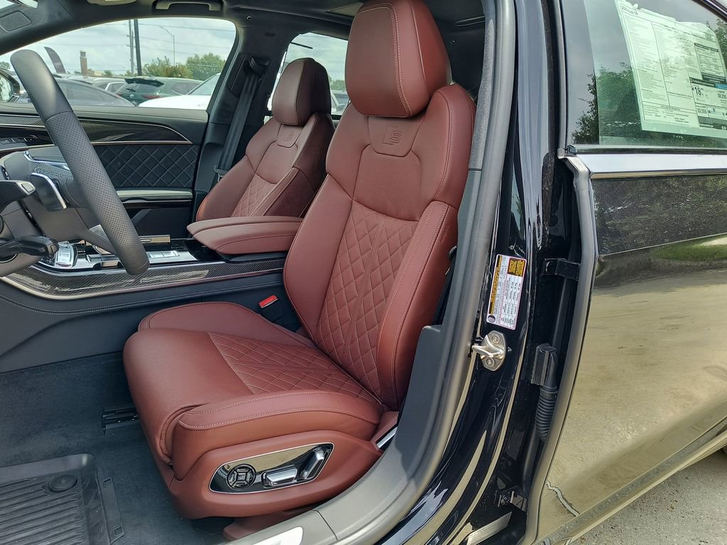 New 2025 Audi S8 AWD/4WD image 7