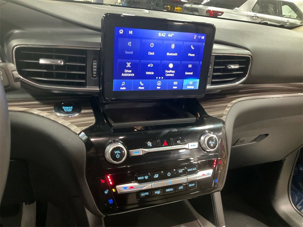 Used 2023 Ford Explorer Limited image 28