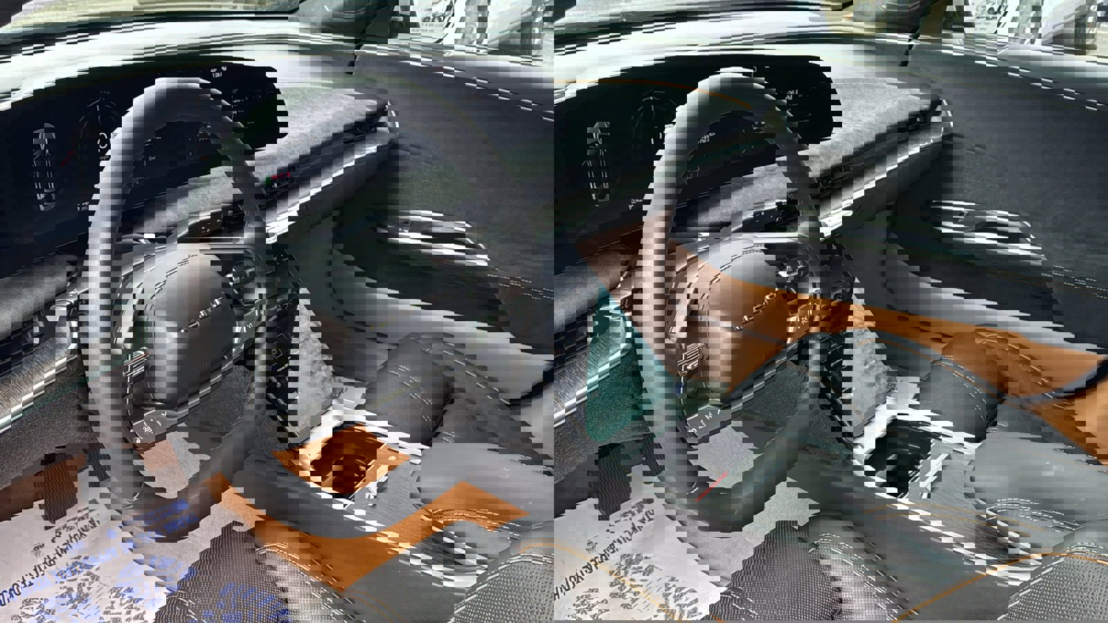 Used 2023 Lucid Air Grand Touring image 15