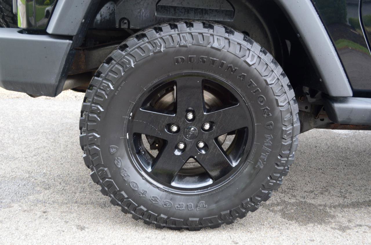Used 2014 Jeep Wrangler Sport w/ Quick Order Package 24S AWD/4WD image 11