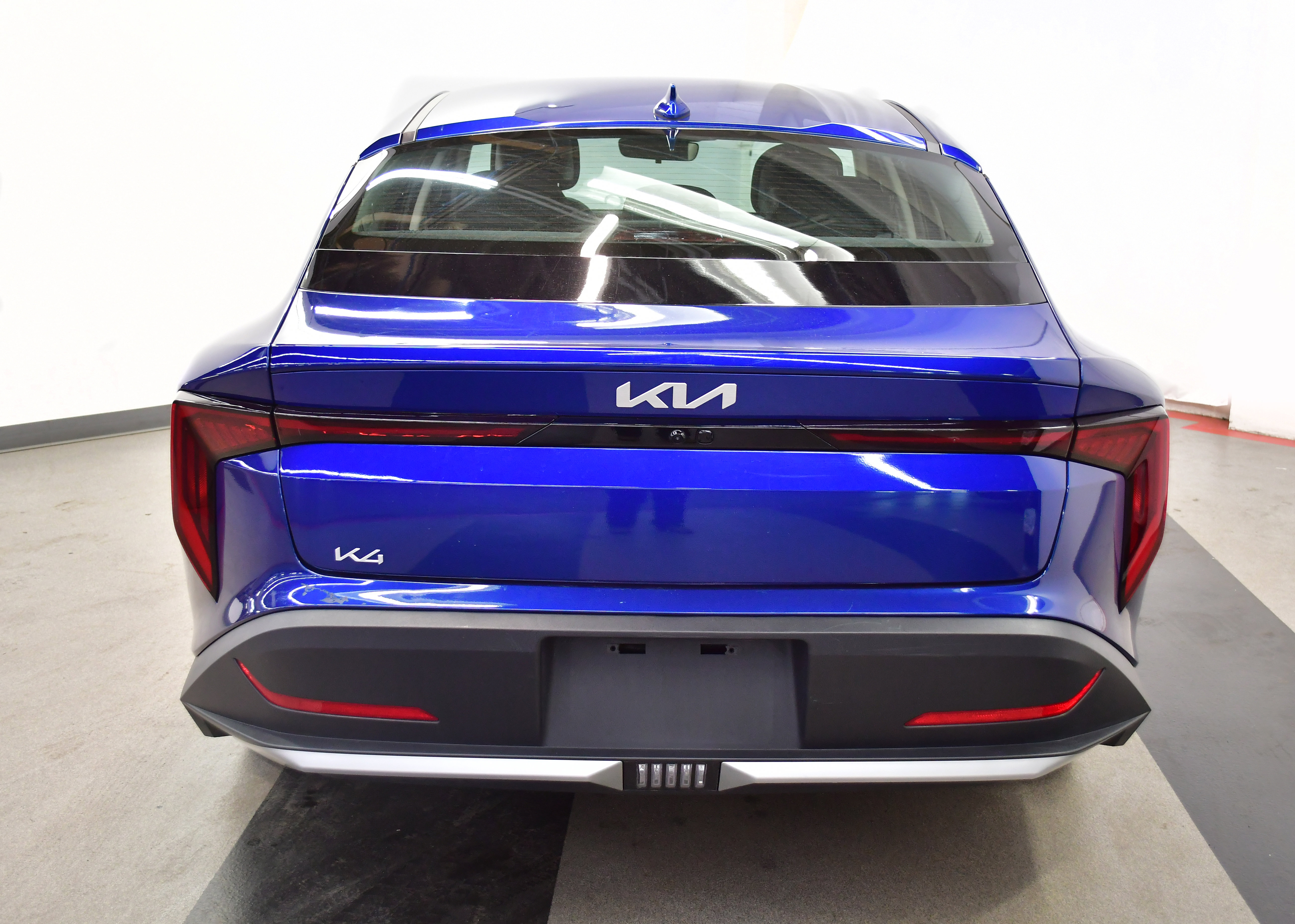 Used 2025 Kia K4 FWD image 6