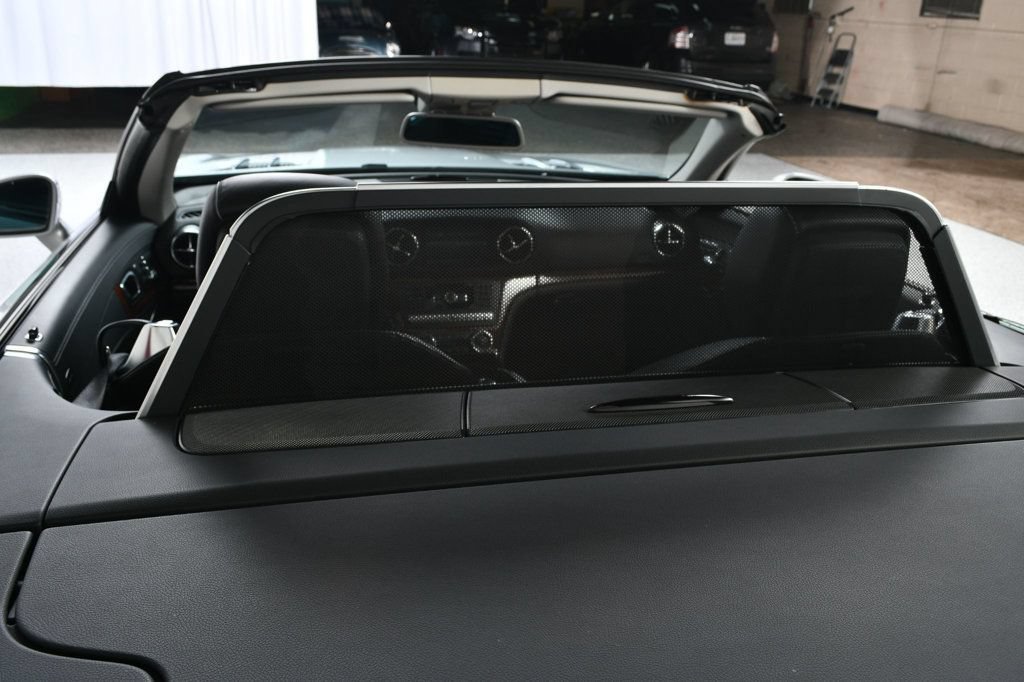 Used 2014 Mercedes-Benz SL 550 image 27