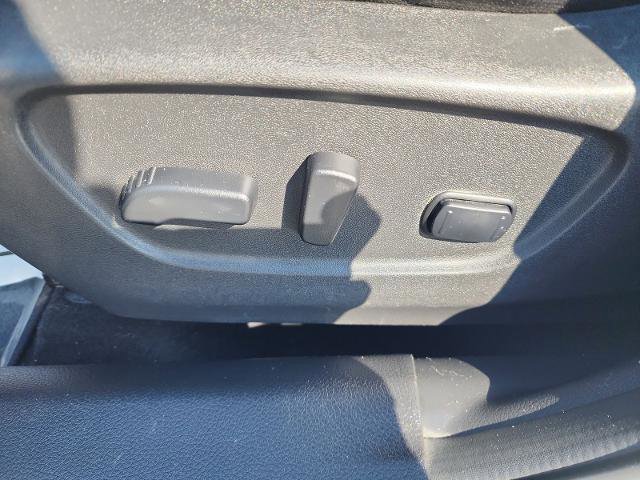 Certified 2017 Nissan Rogue Sport SV w/ SV All-Weather Package image 12