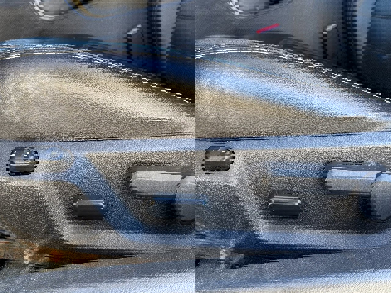 Used 2014 Ford Mustang GT Premium w/ Electronics Package image 25