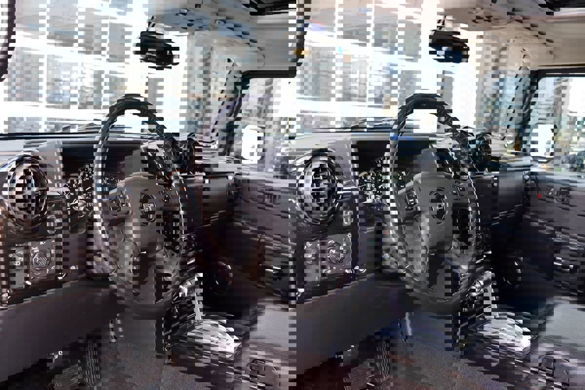 Used 2006 HUMMER H2 w/ Limited Edition H2 image 13