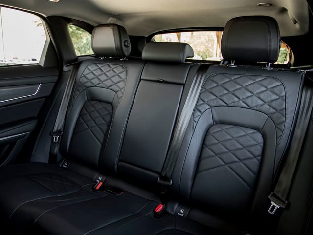 Used 2022 Jaguar F-PACE S image 21