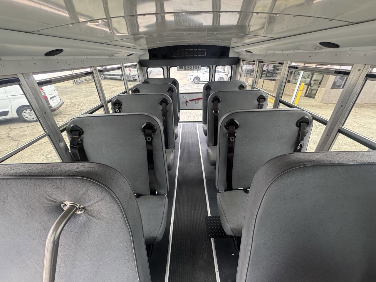 Used 2008 Chevrolet Express 3500 3500 2dr Commercial/Cutaway/Ch w/ School Bus Package image 10