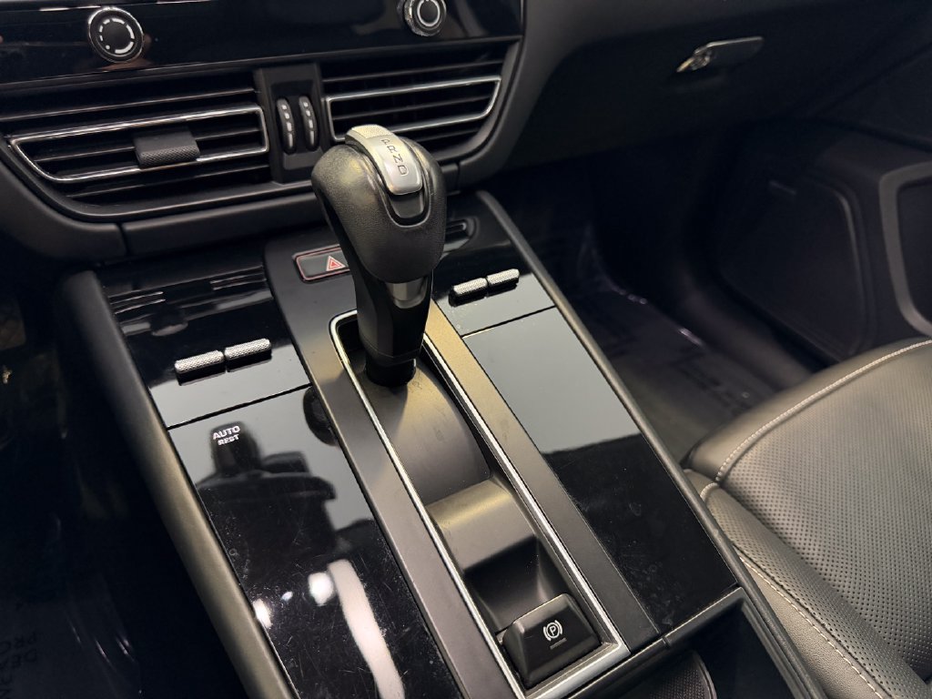 Certified 2023 Porsche Macan GTS AWD/4WD image 19