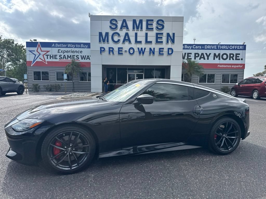 Used 2024 Nissan Z Performance w/ Floor Mat Package RWD image 2